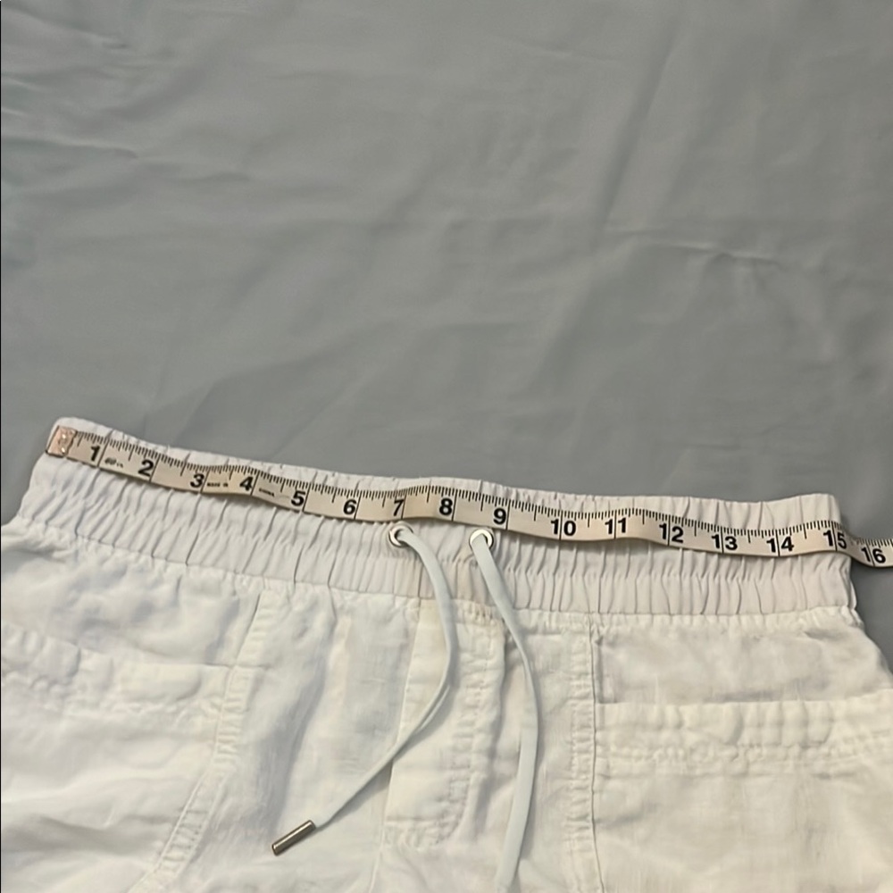 Athleta White Women's Athletic Shorts Drawstring waist Size 4 - Picture 6 of 7